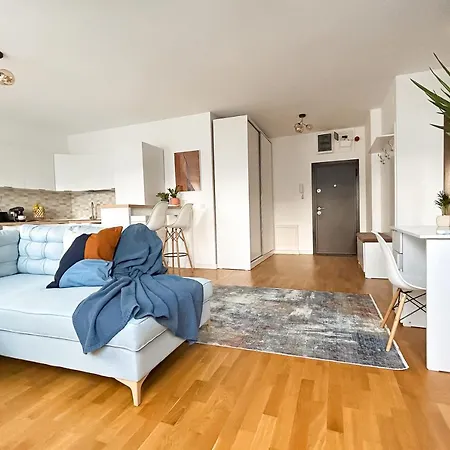 Downtown D21 Apartment Bucharest