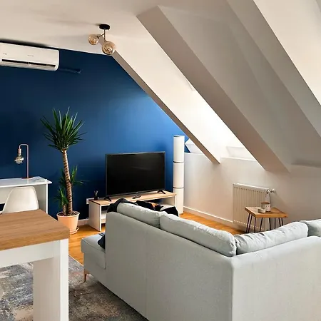 Downtown D21 Apartment *